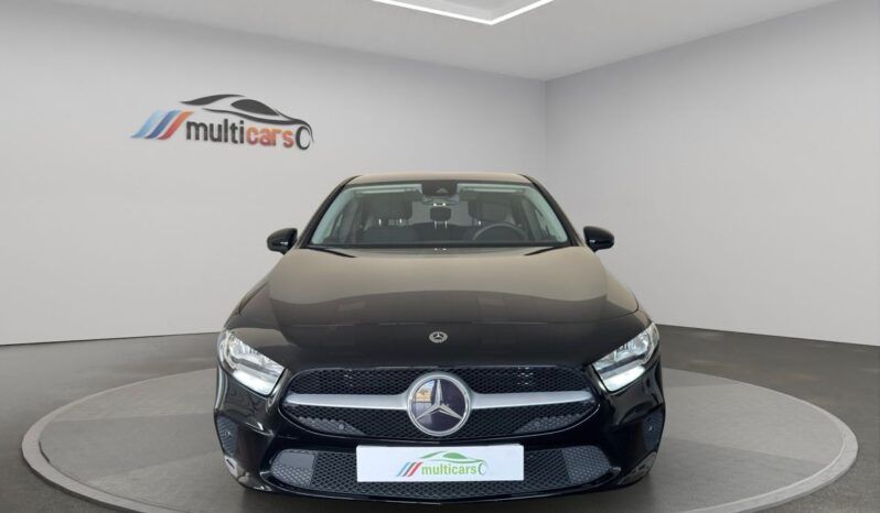 
								Mercedes-Benz A200 full									