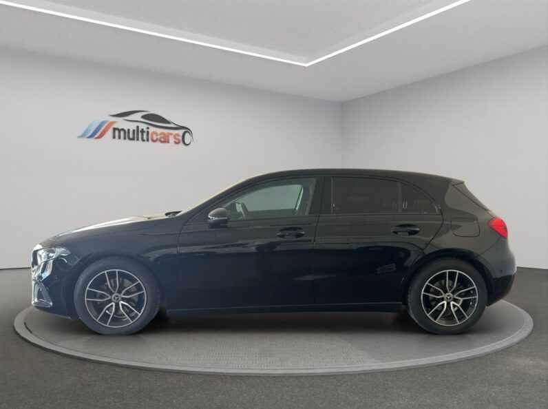 
								Mercedes-Benz A200 full									