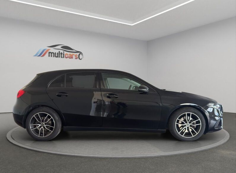 
								Mercedes-Benz A200 full									