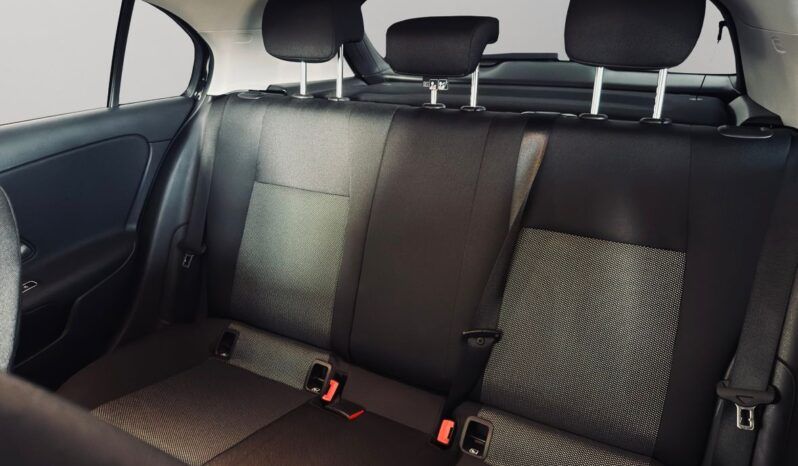 
								Mercedes-Benz A200 full									