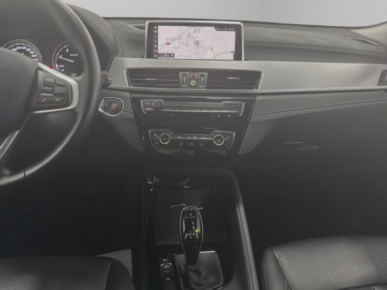 
								BMW X2 xDrive full									