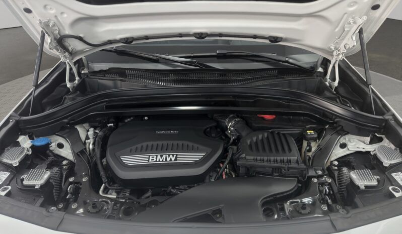 
								BMW X2 xDrive full									