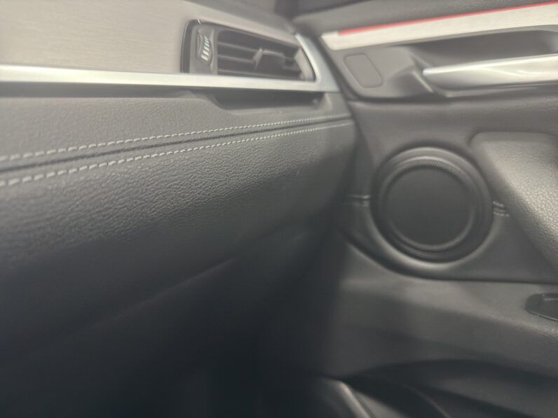 
								BMW X2 xDrive full									