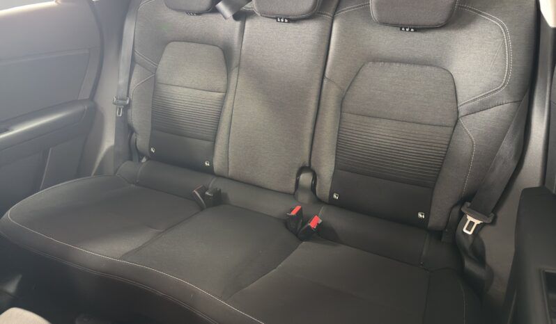 
								rENAULT CAPTUR 0187 full									