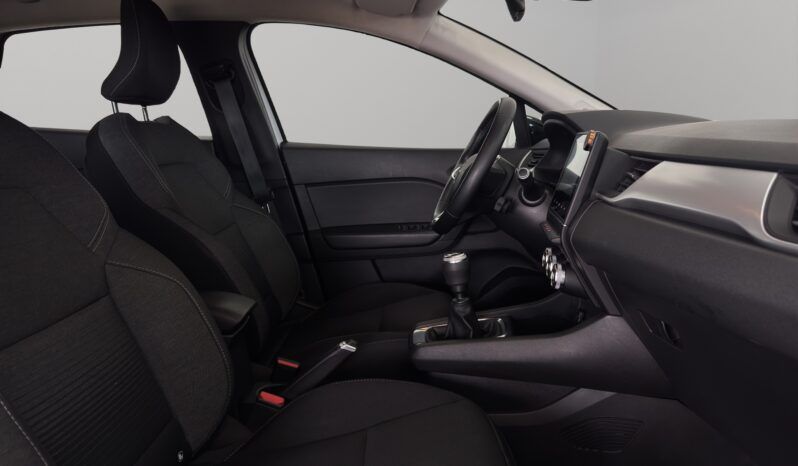 
								rENAULT CAPTUR 0187 full									
