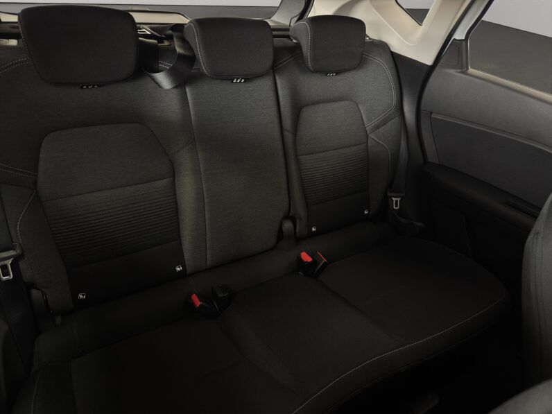 
								rENAULT CAPTUR 0187 full									