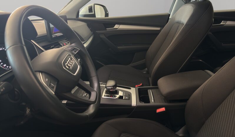 
								Audi q5 full									