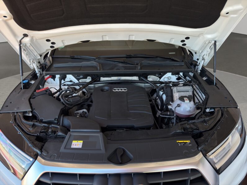 
								Audi q5 full									