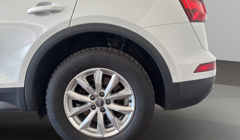 
								Audi q5 full									