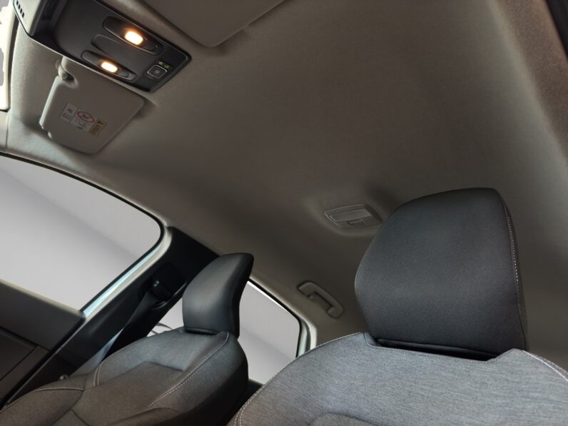 
								RENAULT Captur Intens TCe GLP full									