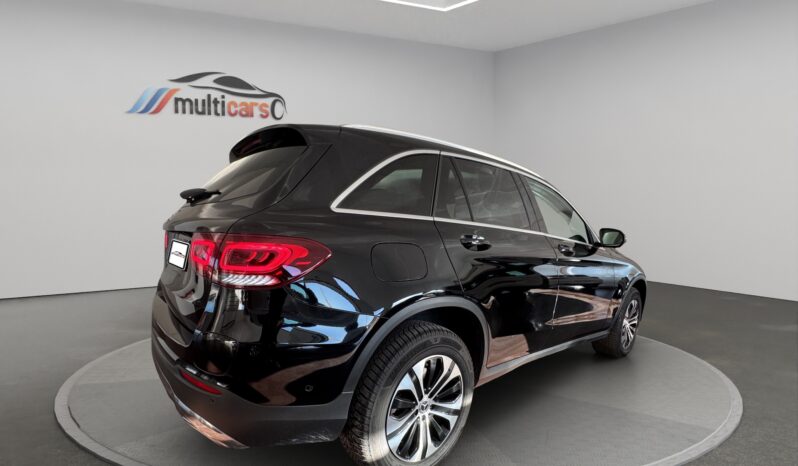 
								Mercedes-Benz GLC 300de 4Matic full									