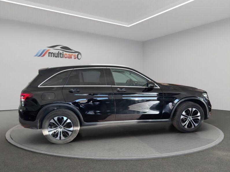
								Mercedes-Benz GLC 300de 4Matic full									