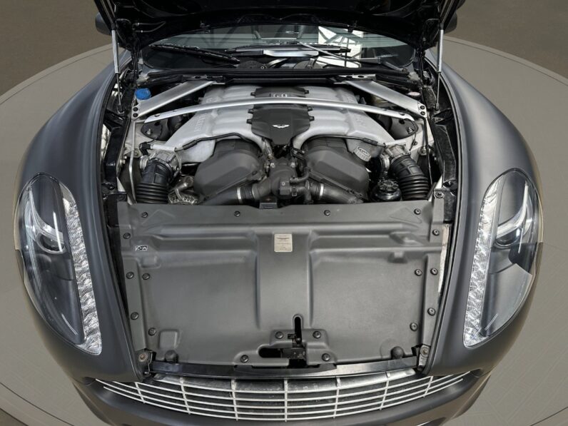 
								Aston Martin rapide V12 5.6 full									
