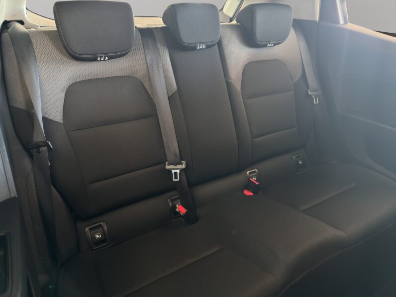 
								RENAULT CLIO INTENS TCE full									