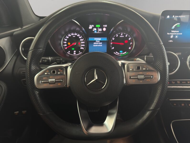 
								Mercedes GLC-300e AMG full									