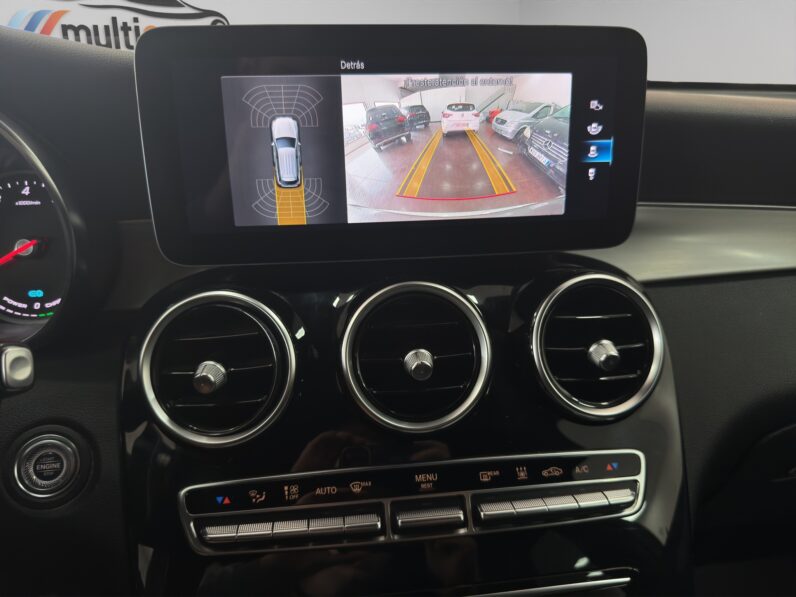 
								Mercedes GLC-300e AMG full									