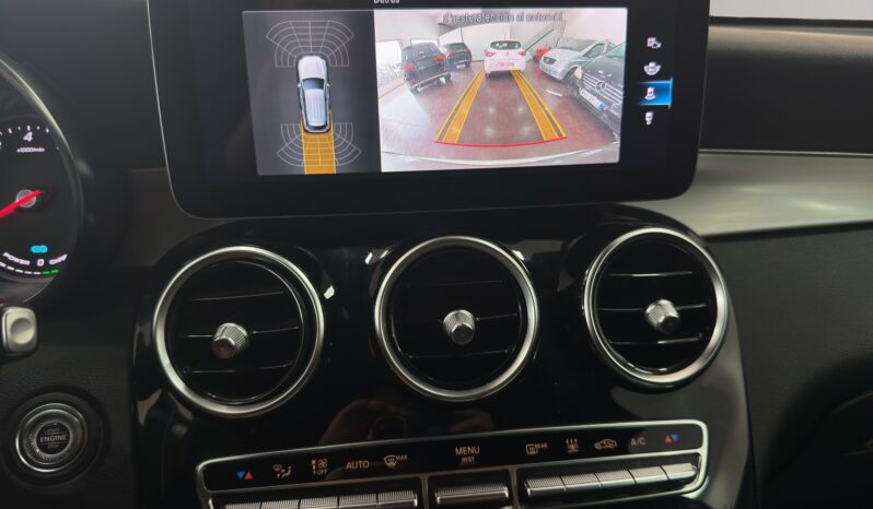 
								Mercedes GLC-300e AMG full									