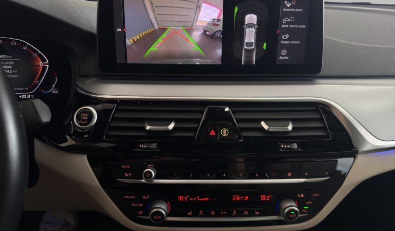 
								BWM SERIE 6 GT 2021 full									