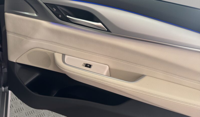 
								BWM SERIE 6 GT 2021 full									