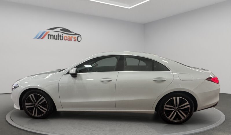 
								Mercedes-Benz CLA 180 (2021) full									