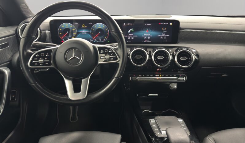
								Mercedes-Benz CLA 180 (2021) full									